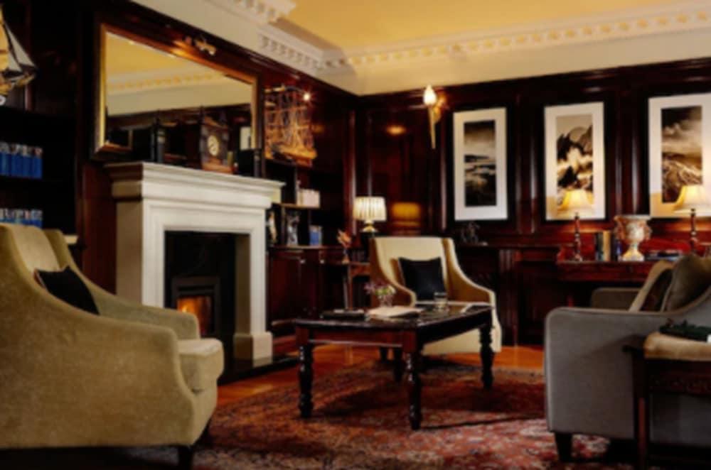 Ballygarry Estate &